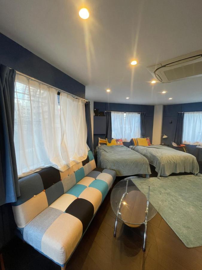 Spacemu Ōsaka Extérieur photo